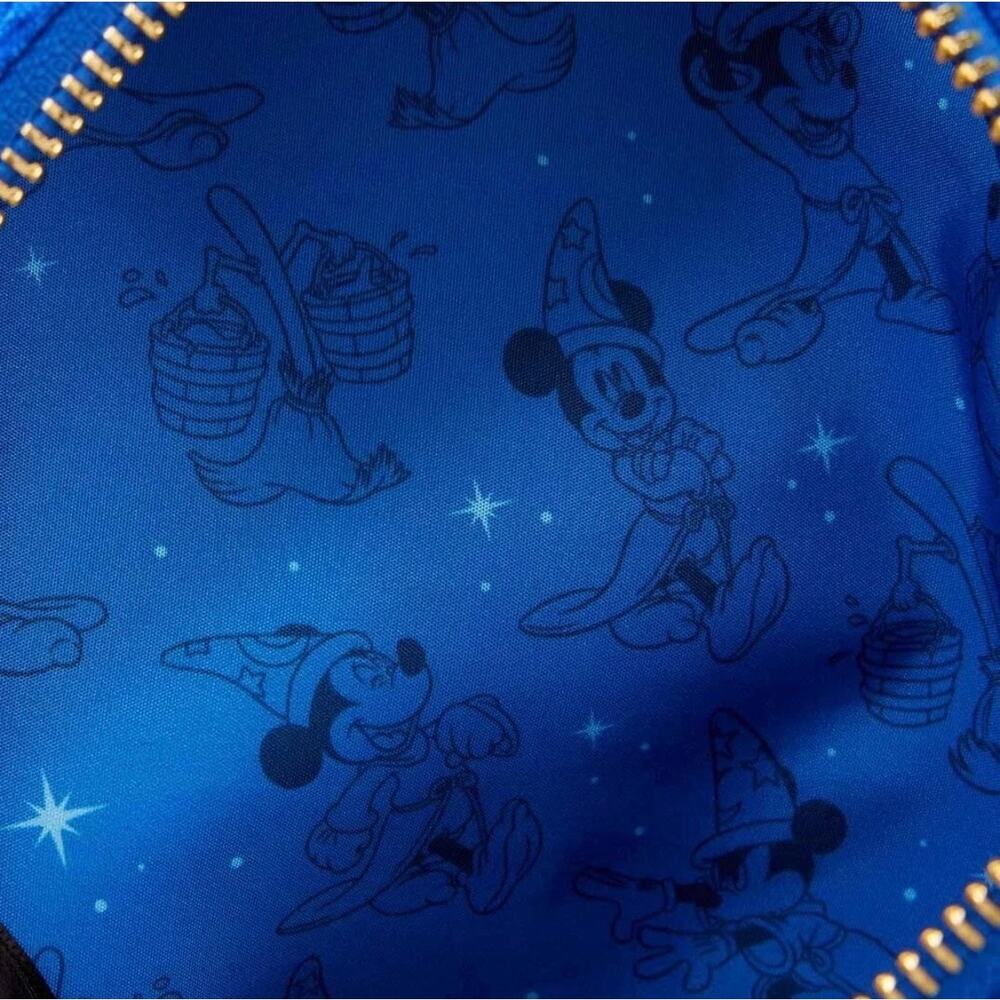 Loungefly Disney Fantasia Mickey Mouse Sorcerer Hat Figural Crossbody Bag NWT - Picture 4 of 4